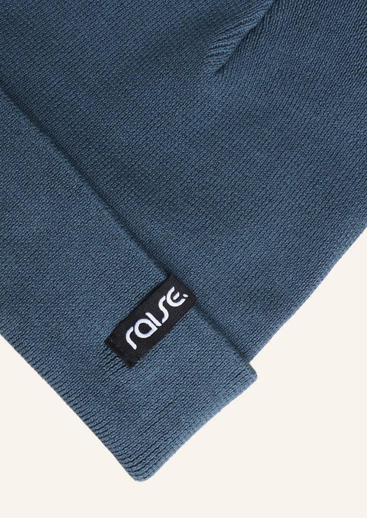 Blaue Beanie Strickmütze von raise Sportswear