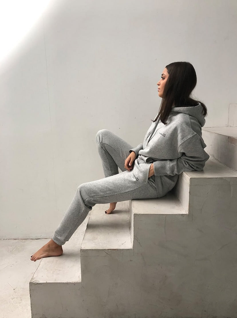 Grauer Oversize Hoodie von raise Sportswear