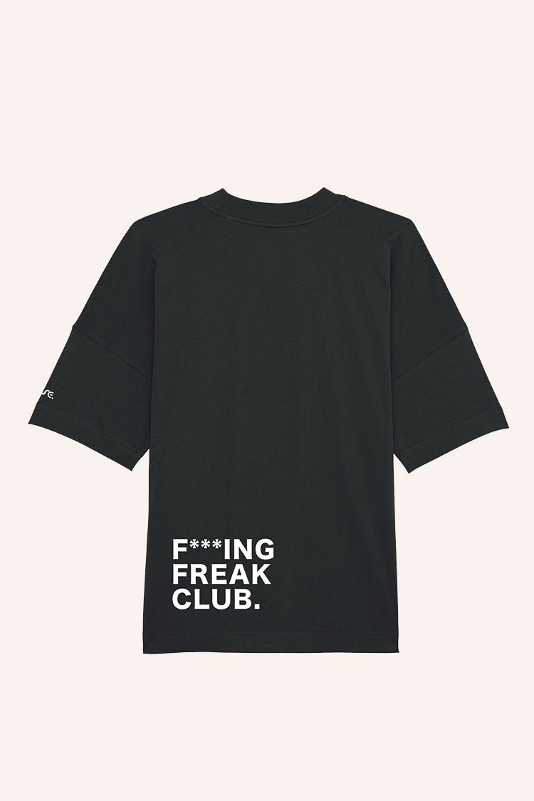 Schwarzes Oversize T-Shirt mit großem Statement Print auf dem Rücken von raise Sportswear