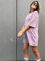 Lila Oversize T-Shirt Kleid von raise Sportswear